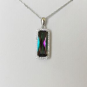 Mystic Topaz Halo pendant necklace in Sterling Silver 🆕